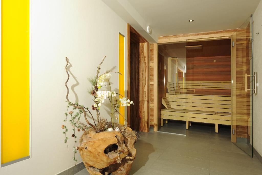 Aparthotel Kristall 알텐막팀퐁와 외부 사진